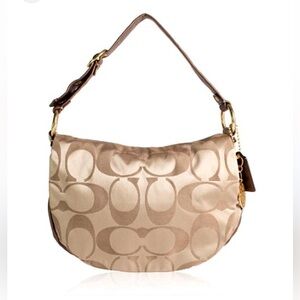 Coach classic handbag Nwt